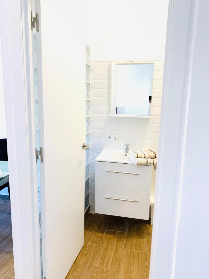 בנאלמדנה Exclusive New Apartment מראה חיצוני תמונה